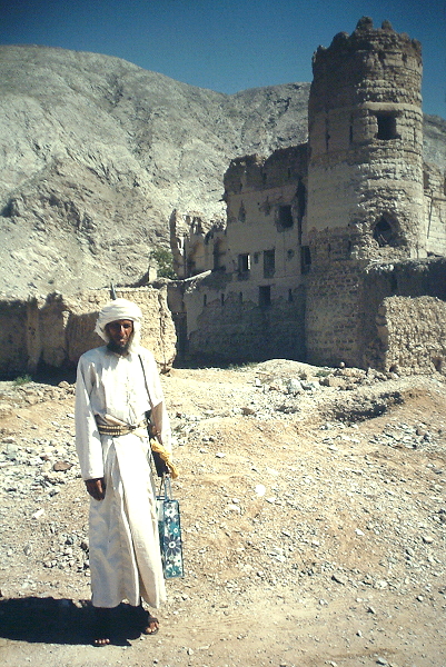 An Omani near Bausher